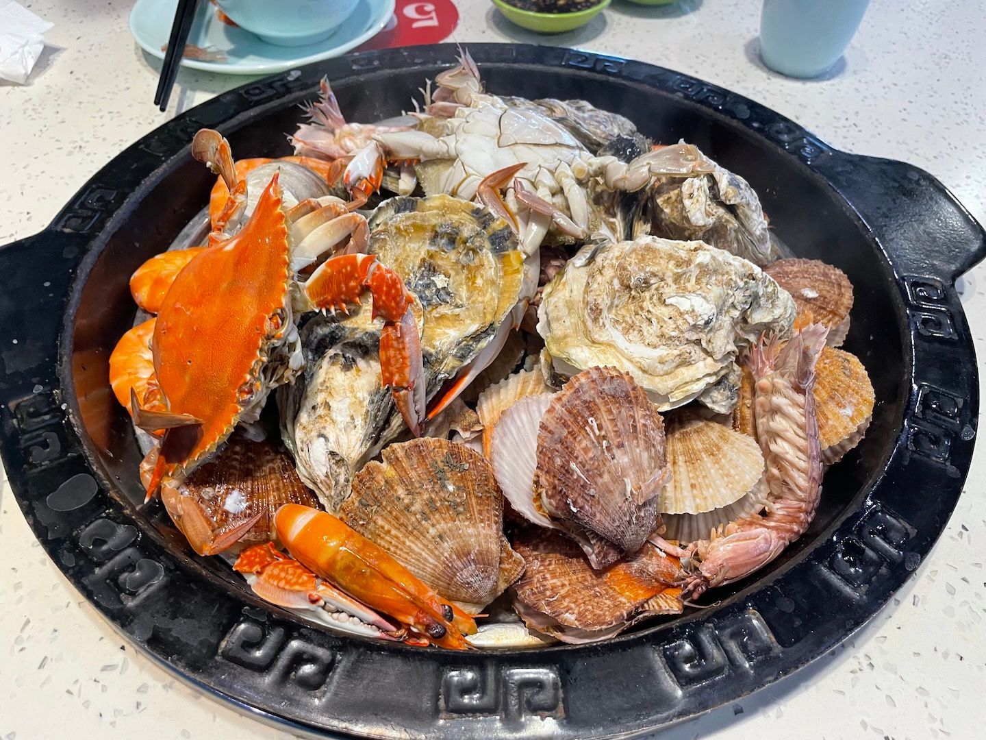 日照的一顿海鲜,包括疙瘩汤和一盘水饺才 168,特实惠