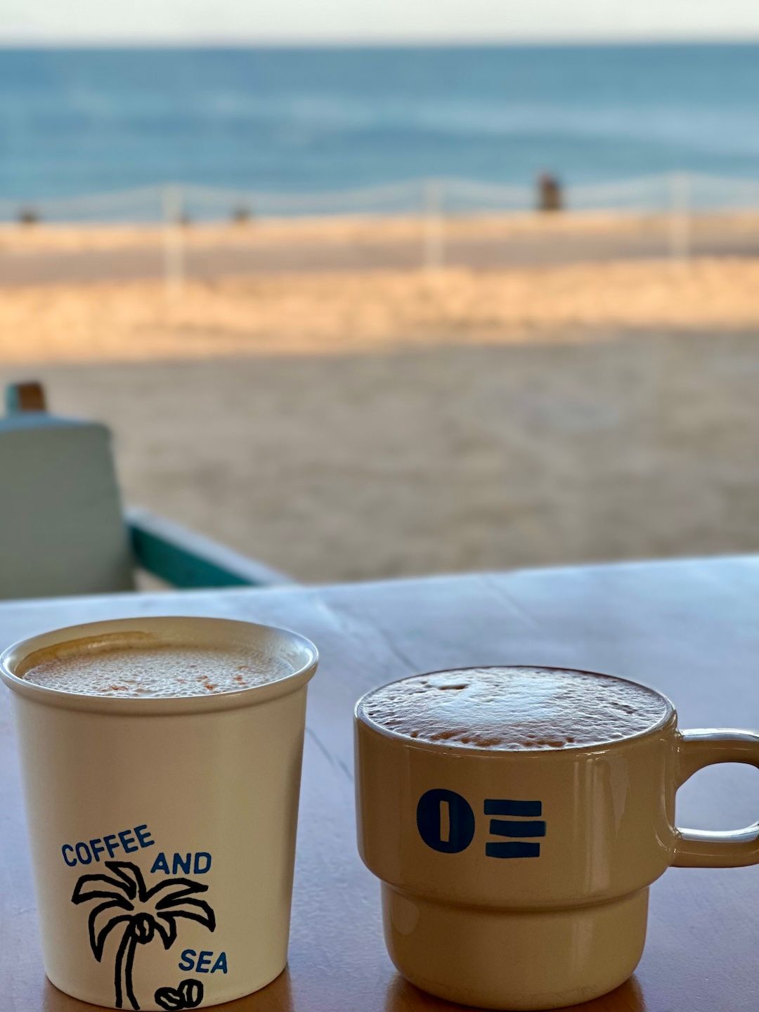 日照海边的咖啡店「咖啡与海」,环境很棒